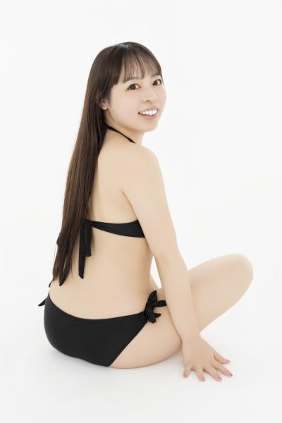 真仲玲衣